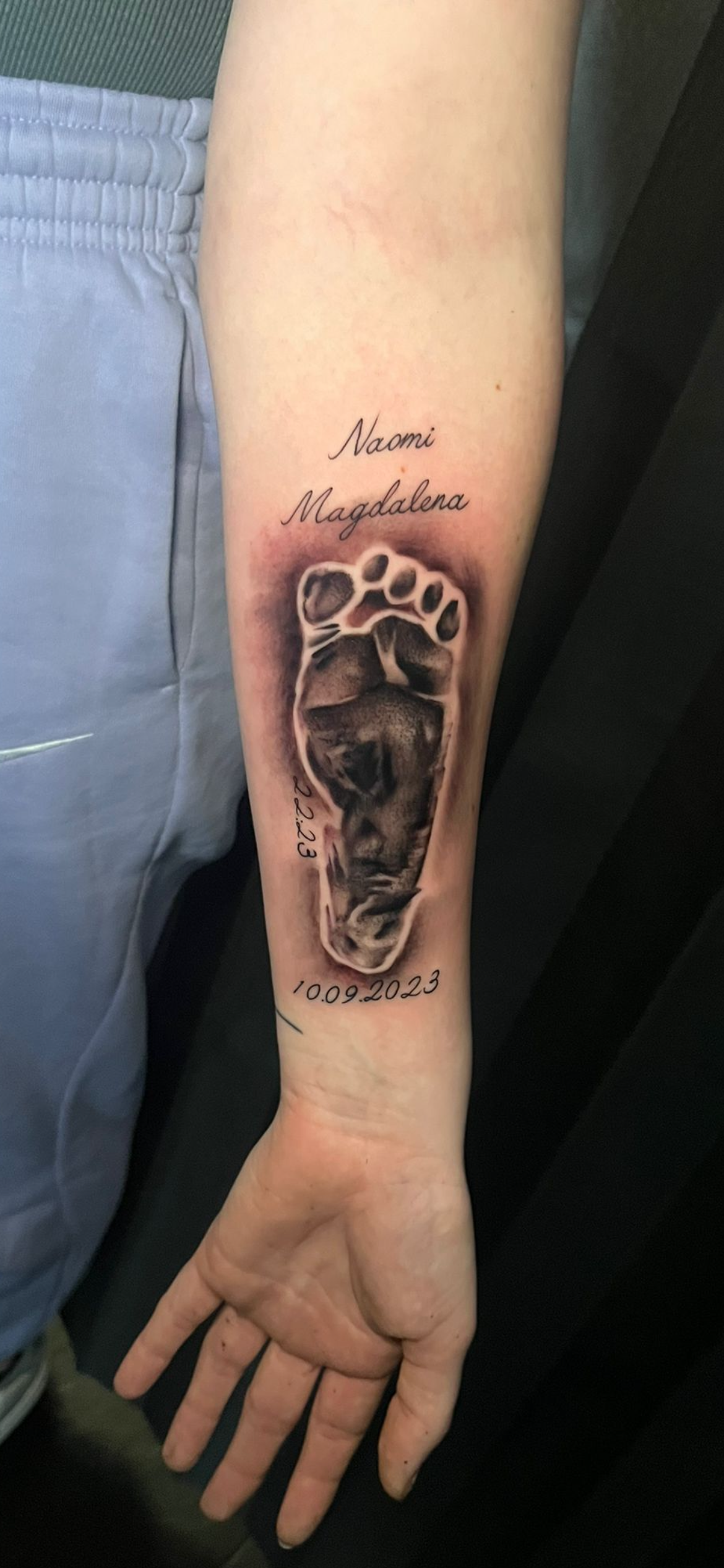 realismus Tattoo von Feri