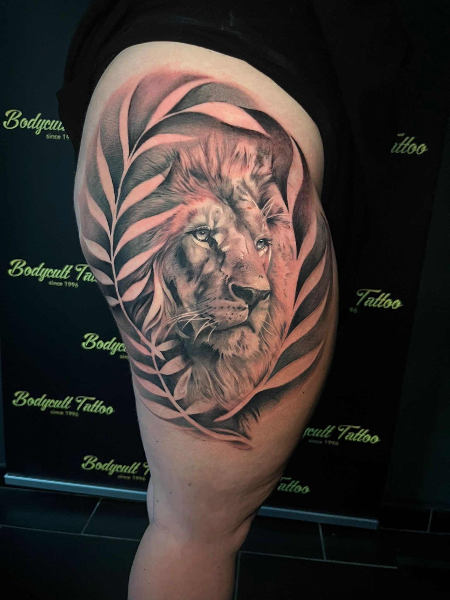 Realismus Tattoo von Feri