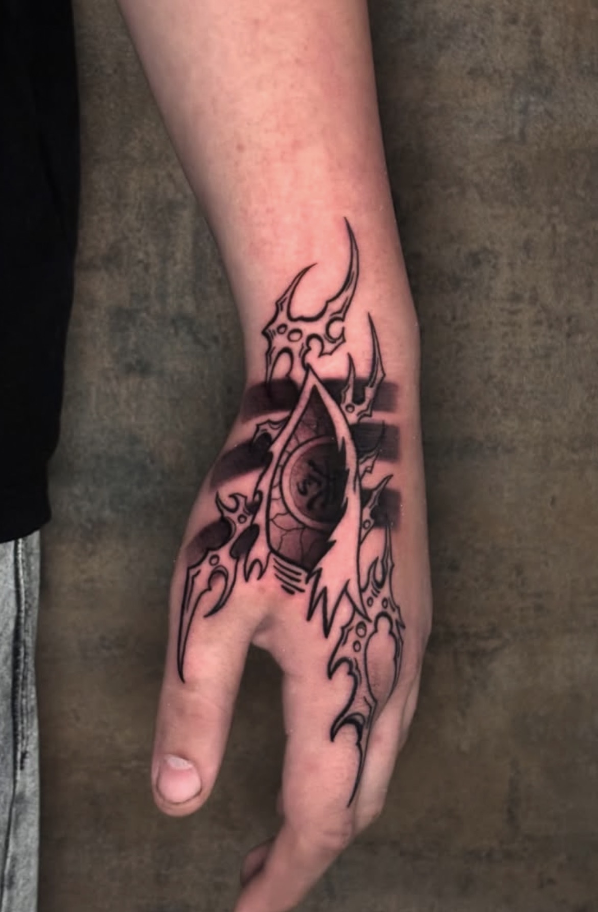 Asiatisch Tattoo von Tobias